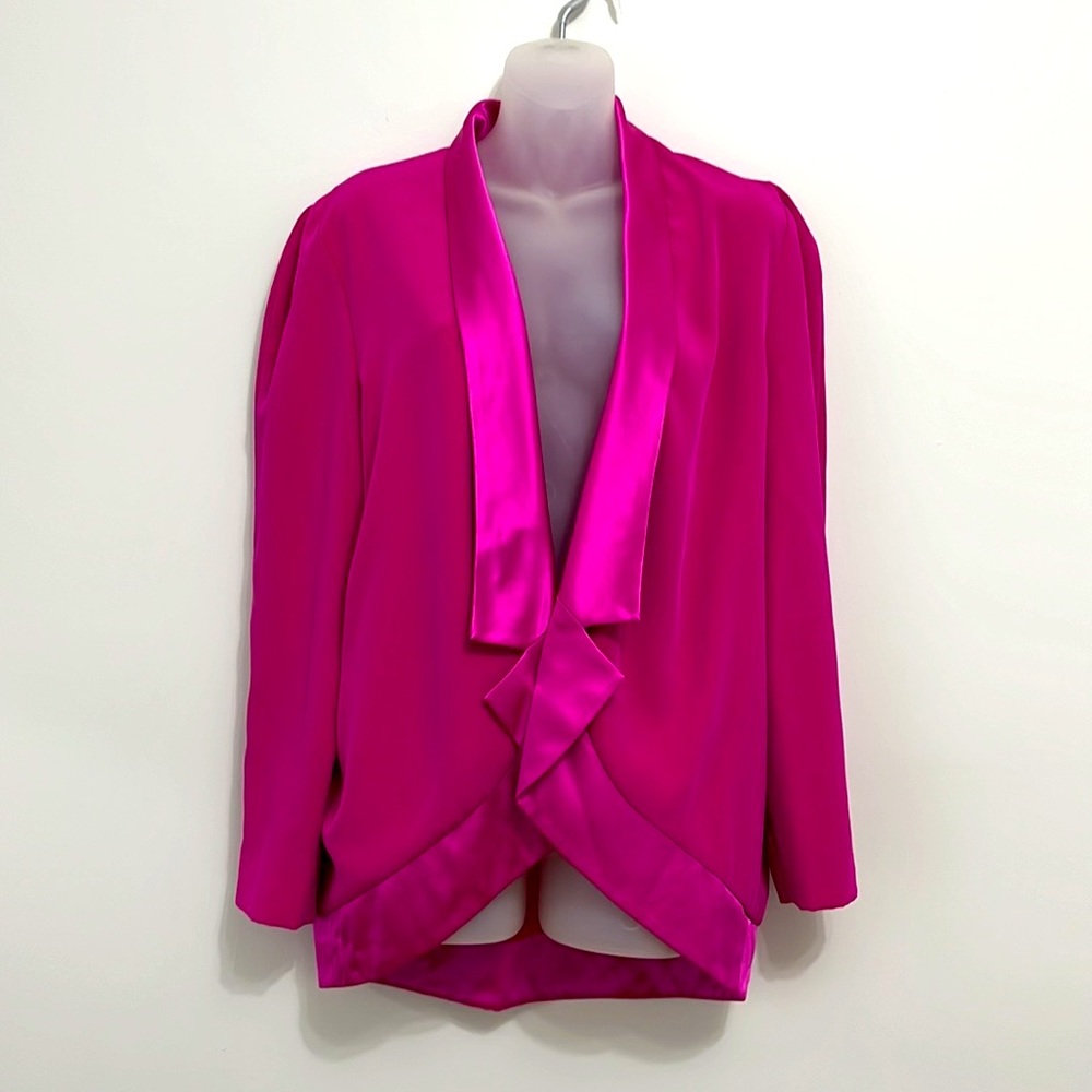 Tuxedo style blazer